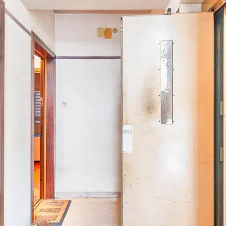 Guesthost - Note Su Puccini 66 * Triest