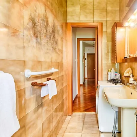 Appartement Note Su Puccini 66 *